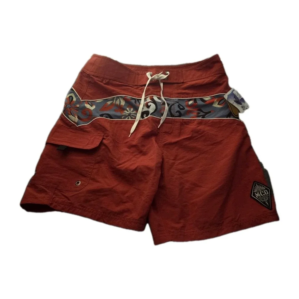 MCD Hardware Men's Board Shorts Swim Trunks Red Floral‎ Surf Beach Size 31 NWT